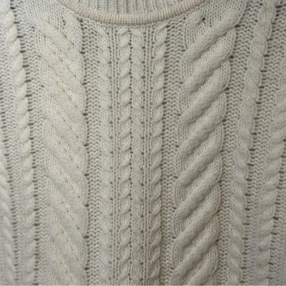 J CREW Size M Cream Wool Cable Knit Pullover Sweater w/ Shoulder Buttons - Picture 2 of 6